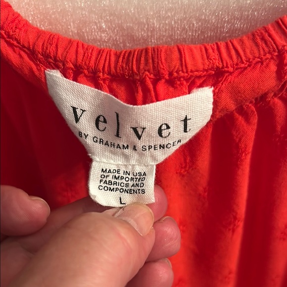 Velvet Red Relaxed Ruffled Blouse - Picture 2 of 2